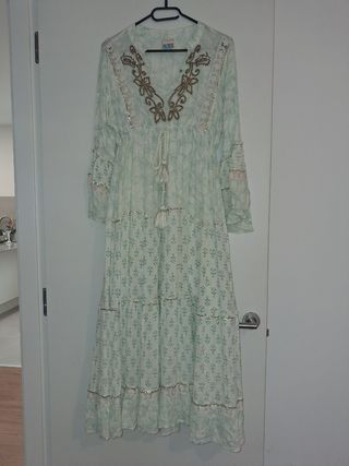 Vestido largo verde y blanco