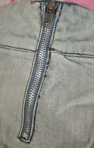 Minifalda vaquera mujer con tachuelas