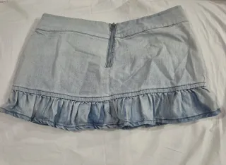 Minifalda vaquera mujer con tachuelas