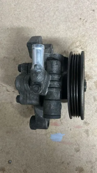 Bomba Dirección Asistida Civic EK