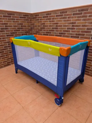 Cuna infantil plegable