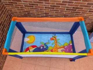 Cuna infantil plegable
