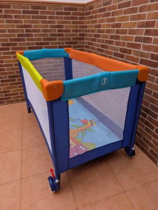 Cuna infantil plegable