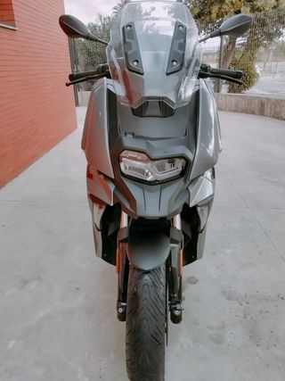 BMW C 400 X Maxiscooter