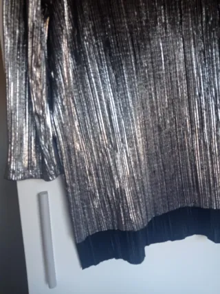 Blusa fiesta plateada Bershka talla m