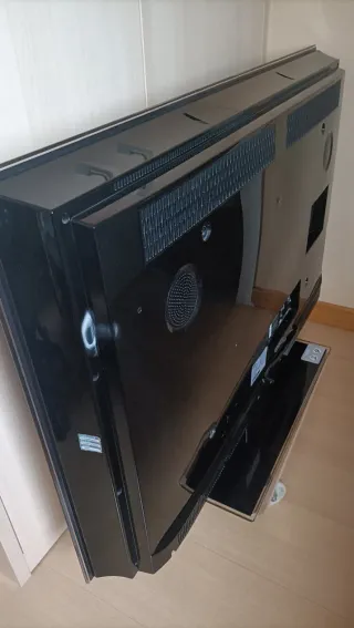 Samsung TV 46 pulgadas con mando a distancia