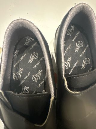 Zapatos de trabajo negros