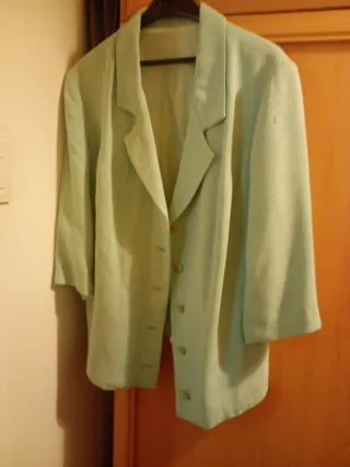 Chaqueta verde manga corta