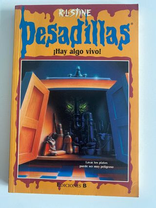 Pesadillas Hay Algo Vivo