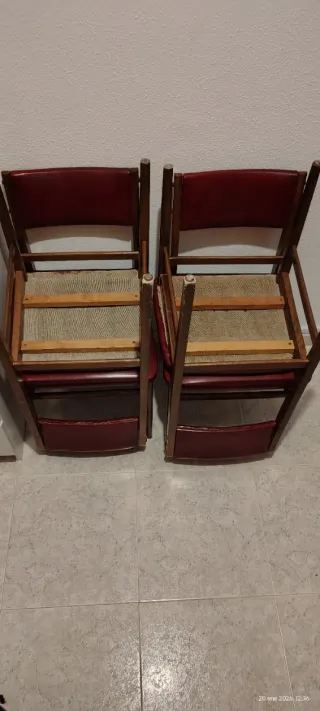 Pack 4 Sillas Madera y Piel Rojas