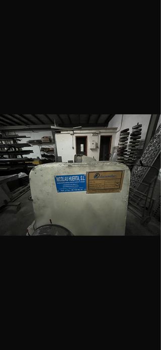 Plegadora manual