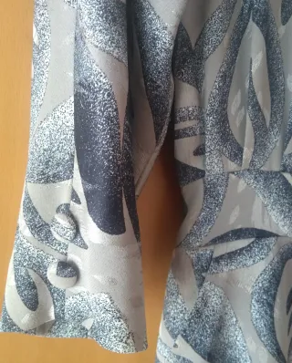 Vestido Midi Elegante Beige y Gris