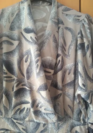 Vestido Midi Elegante Beige y Gris