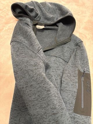 Chaqueta polar punto IZAS gris