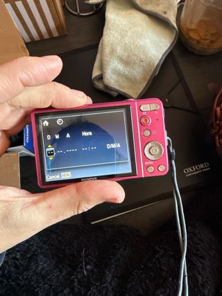 Cámara Olympus VG-130 Rosa