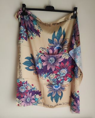 Pañuelo Seda Frida Kahlo 70x70cm Nuevo