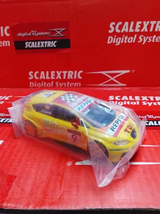 Scalextric Seat Leon WTCC J.Gene Digital