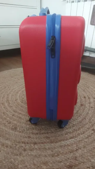 Maleta infantil roja y azul