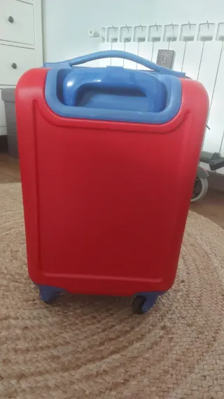 Maleta infantil roja y azul