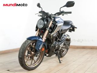 HONDA CB 125 R