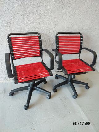 2 Sillas de Oficina Negras y Rojas
