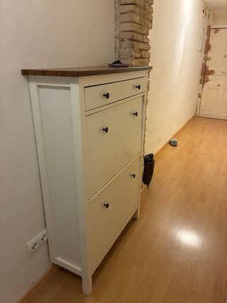 Zapatero Ikea Beige y Marrón