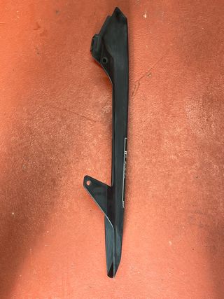 Cubre cadena Honda CB600F Hornet 2010
