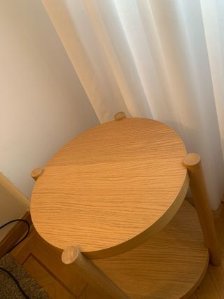 Mesa auxiliar redonda de madera