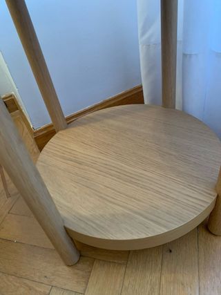 Mesa auxiliar redonda de madera