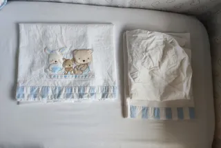 CON TODO Minicuna de colecho lista para usar