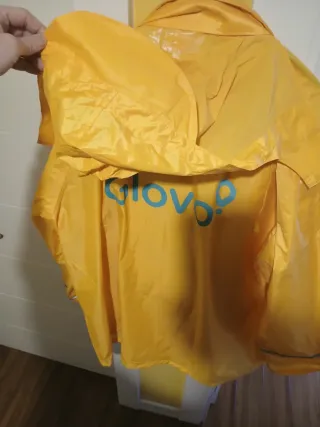 Chubasquero y pantalón Glovo amarillo XXL