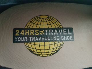 Mocasines azules con detalle plateado