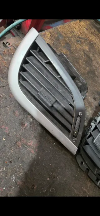 Rejillas Salpicadero Peugeot 207