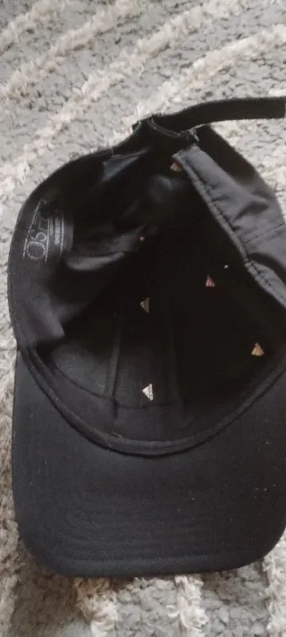 2 Cappelli Visiera Adidas Nero e Bianco