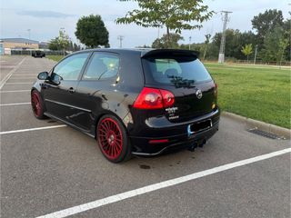 Volkswagen Golf 2005