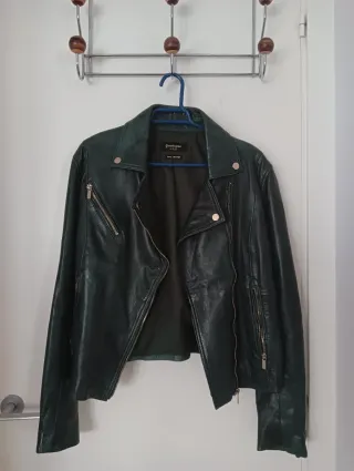 Cazadora Biker Piel Stradivarius Talla M