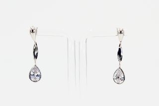 Pendiente De Oro Blanco De 18K.. Ref: 058-04-00537