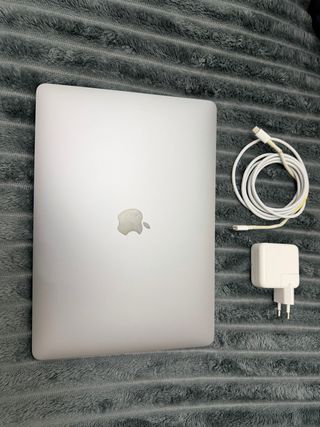 MacBook Air 13