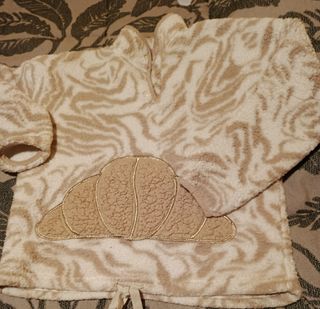 Lote 4 felpe e vestaglia Sfera