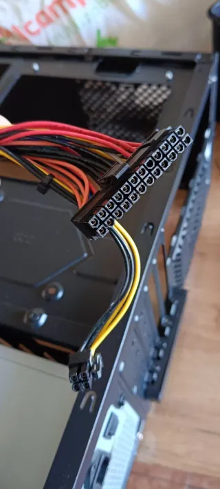 Caja pc transparente