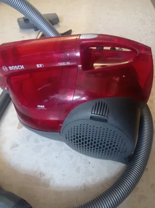 Aspiradora Bosch sin bolsa BX1 .1600 W