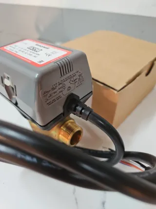 Válvula Honeywell VC6613 3/4 3 vías