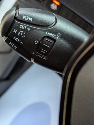 Peugeot 208 1.5 BlueHDi 100Cv IVA y Garantía Inc