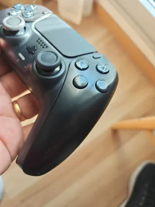 Mando PS5 Negro + Joysticks Magnéticos