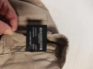 Pantalón chino beige chico