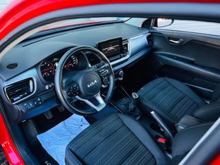 KIA Stonic MHEV Drive 2024