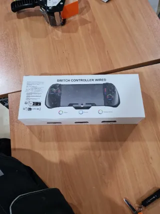 Controller Nintendo Switch cablato YS45