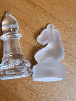 Scacchiera in vetro trasparente vintage