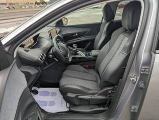 Peugeot 3008 1.5 BlueHDi 130CV S&S Allure Garantía