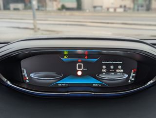 Peugeot 3008 1.5 BlueHDi 130CV S&S Allure Garantía